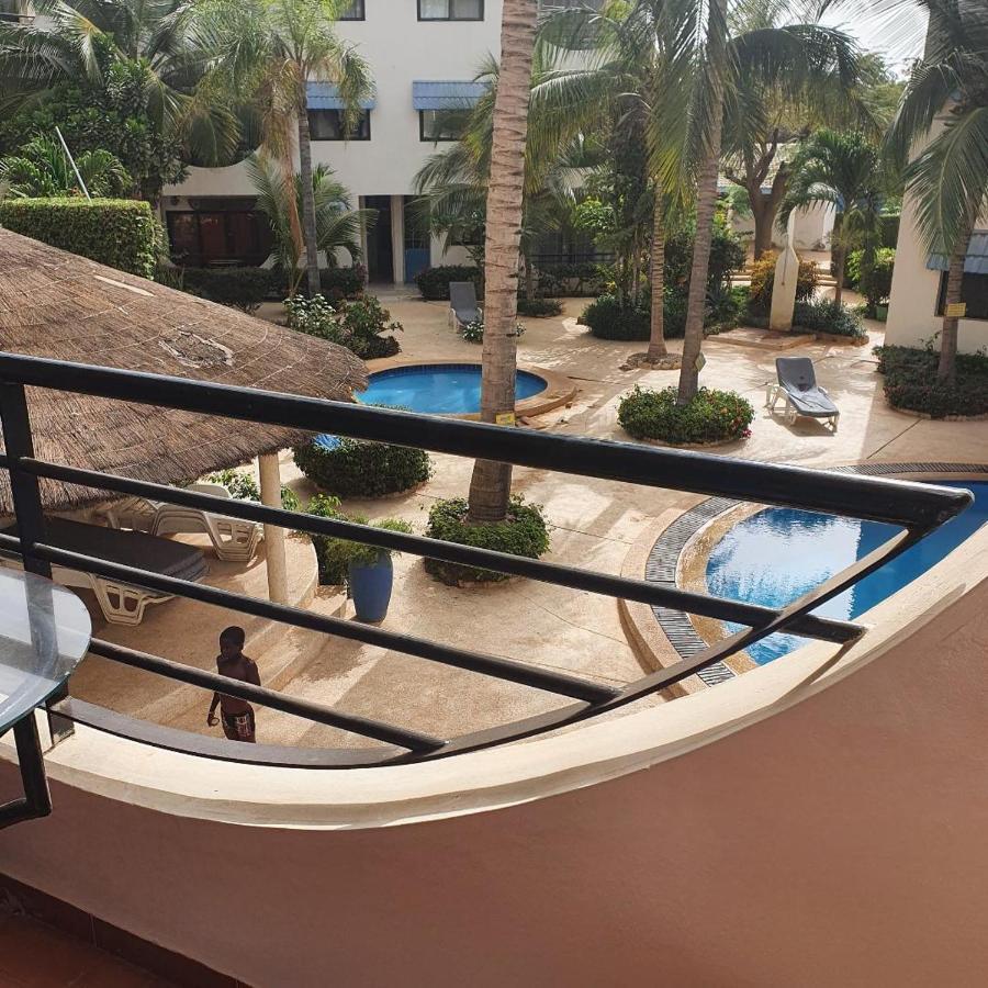 Superbe Appartement Avec Piscine, Proche Centre Ville, Restaurant, Mer Saly Dış mekan fotoğraf